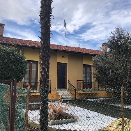 Hotel Ca' Di Burghi Busca Exterior foto
